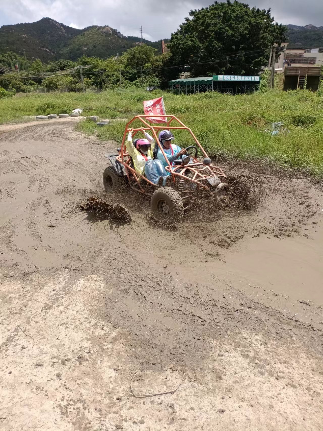 凯时尊龙人生就是博厂庆