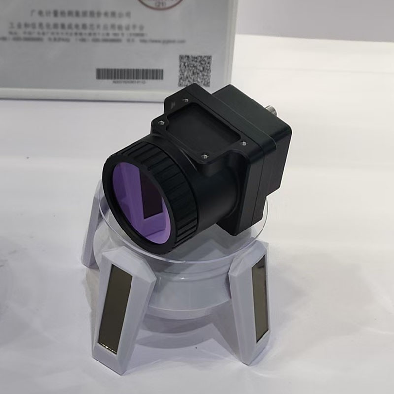 车载红表摄像头滤光片简介
